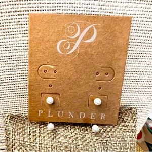 ***LIMITED EDITION & NIB*** Fozzy Earrings